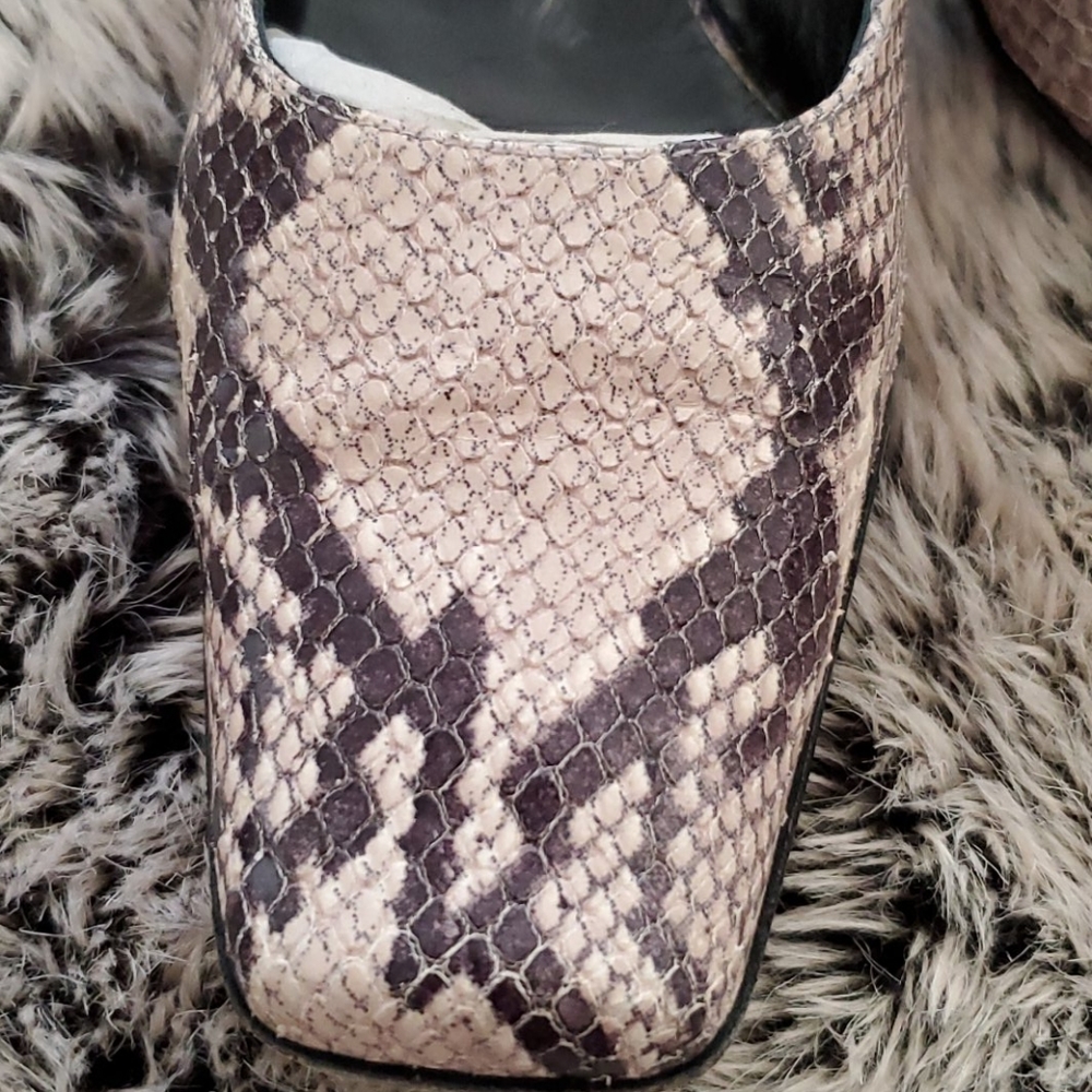 Martinez Valero Python Heels - image 3